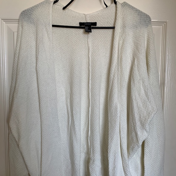 Forever 21 Sweaters - Forever 21 - Cardigan Forever 21 Sweaters - Forever 21 - Cardigan